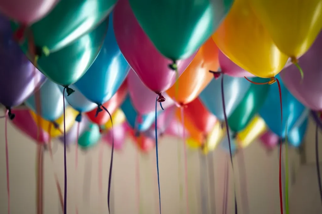 Creative Ways to Share Birthday Love Images