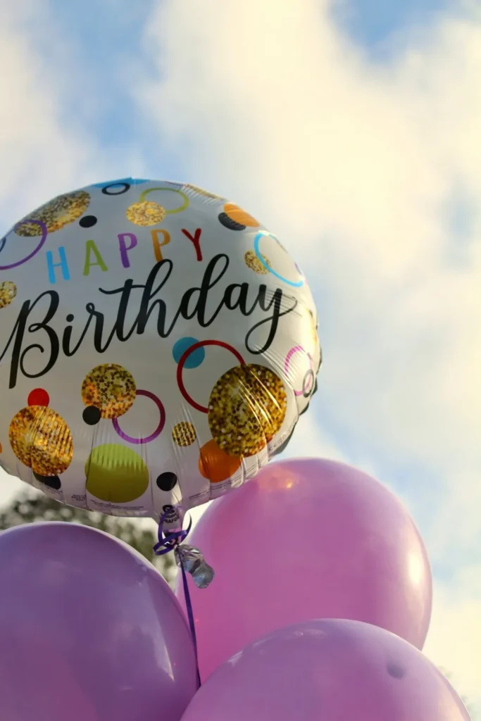 Creative Ideas for Free Birthday Signs